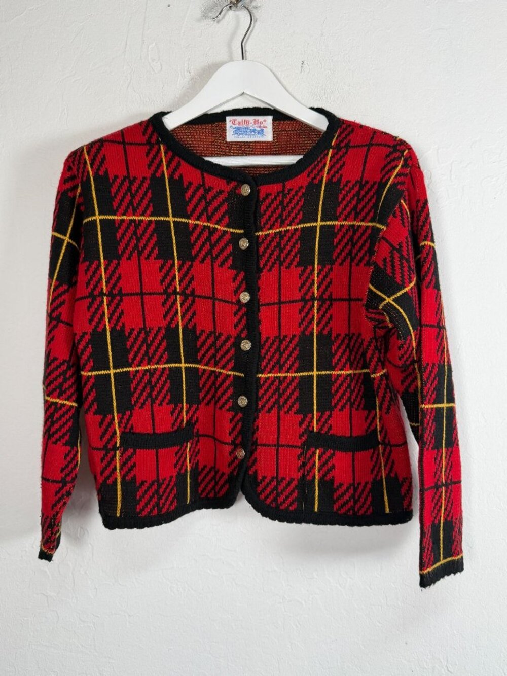 Vintage Tally-Ho Red Black Plaid Cropped Cardigan Gold Crest Buttons Sweater